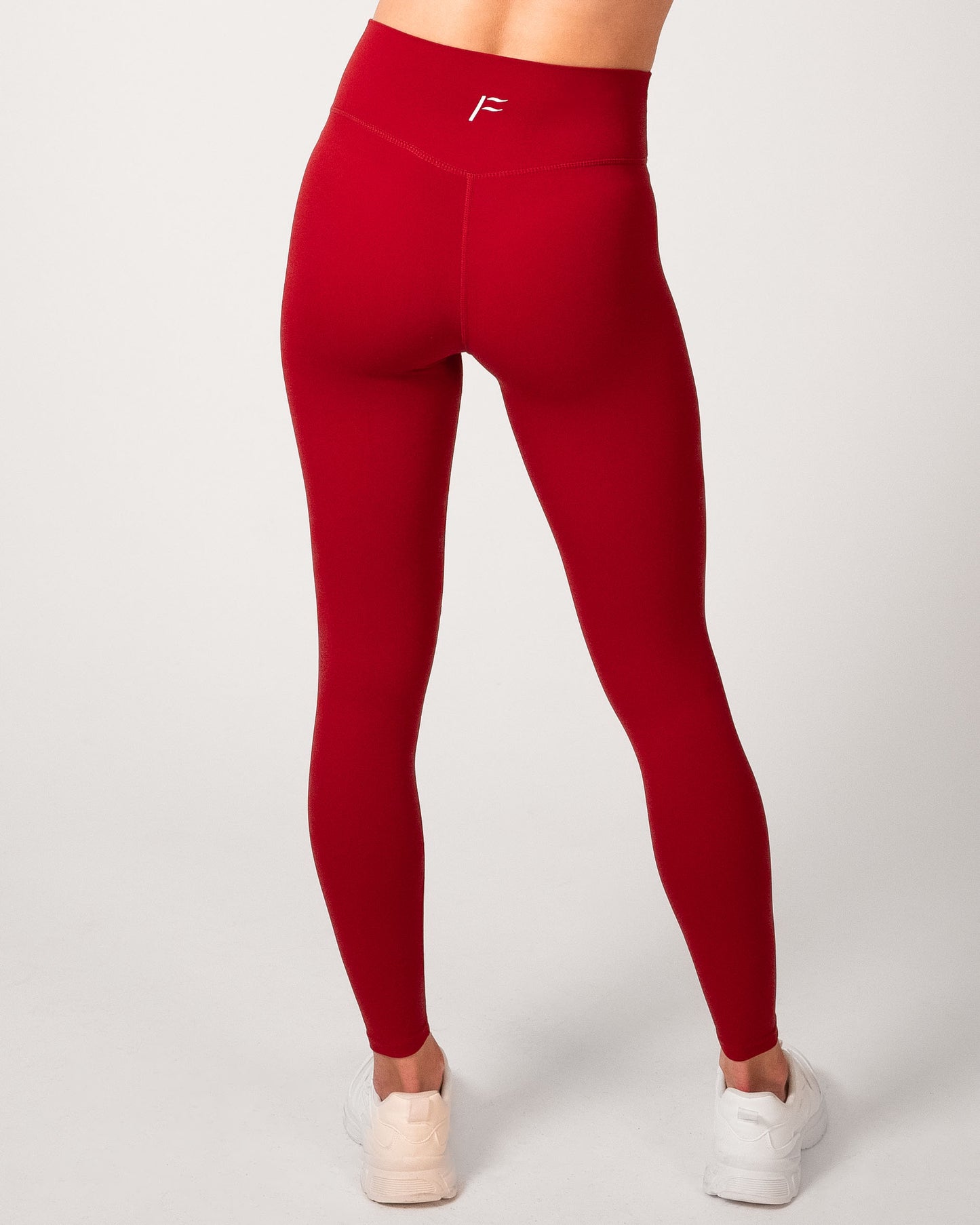 achterkant dames sportlegging rood rode sportlegging dames squatproof sportlegging dames squat proof Fanatique Sportswear